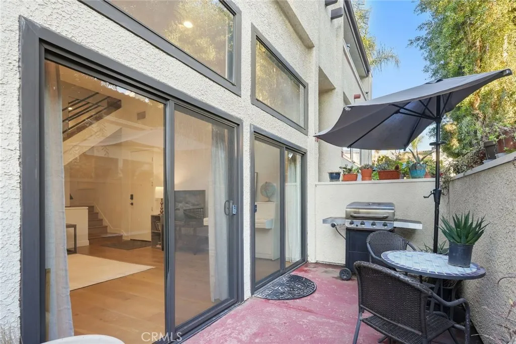 Additional image 37 of 6930 De Celis Unit 16, Lake Balboa, CA 91406