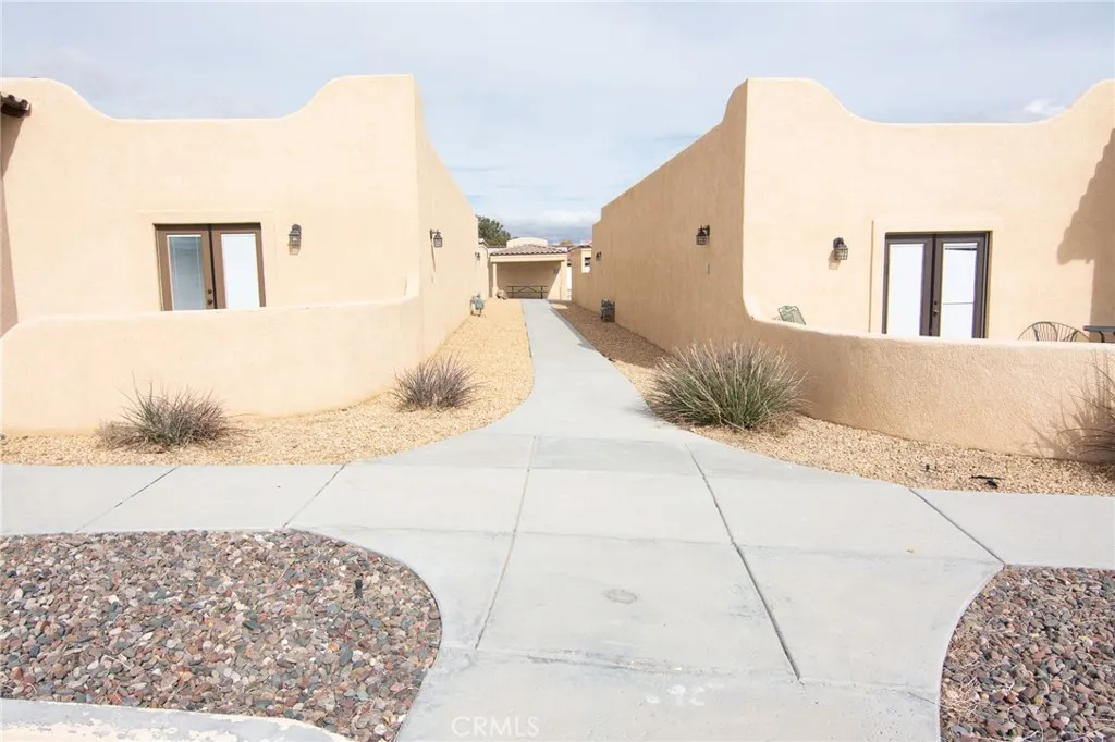 Additional image 38 of 27160 Vista Rd Unit 38, Helendale, CA 92342