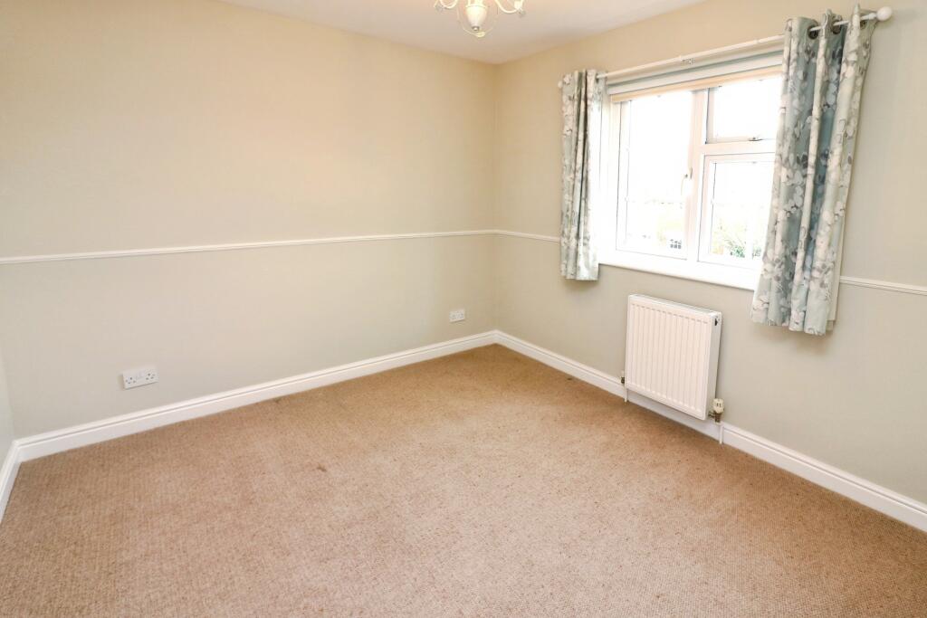 Additional image 9 of Longcroft Gardens, Welwyn Garden City, AL8