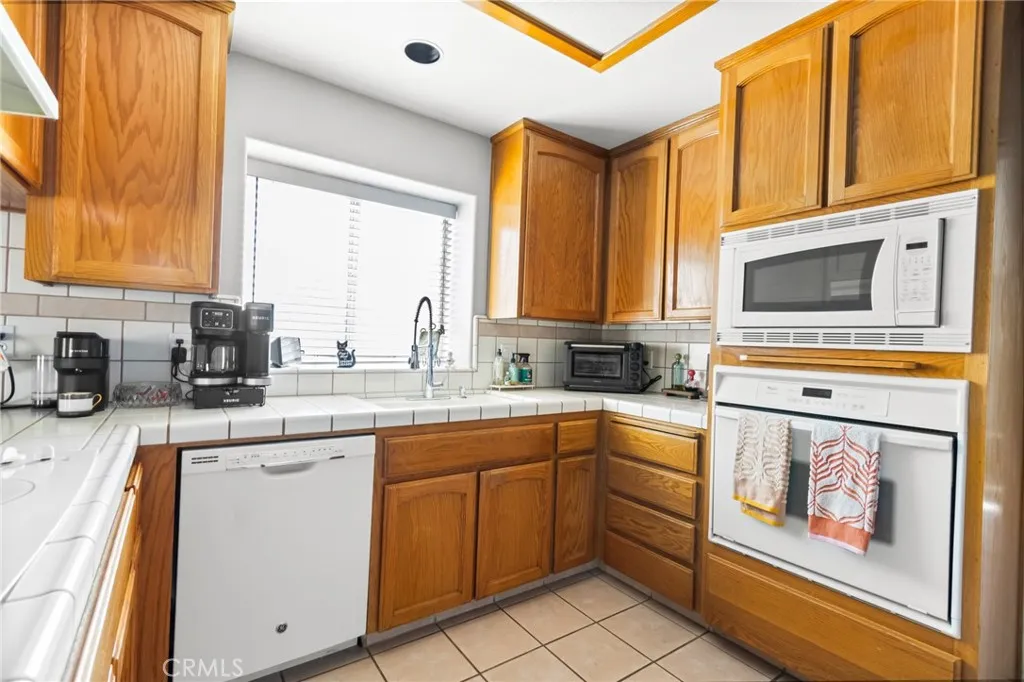 Additional image 9 of 900 Michelle Court, Chowchilla, CA 93610