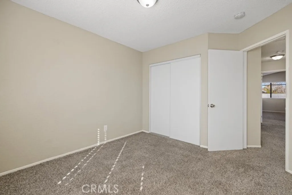 Additional image 17 of 523 E Kettering St, Lancaster, CA 93535