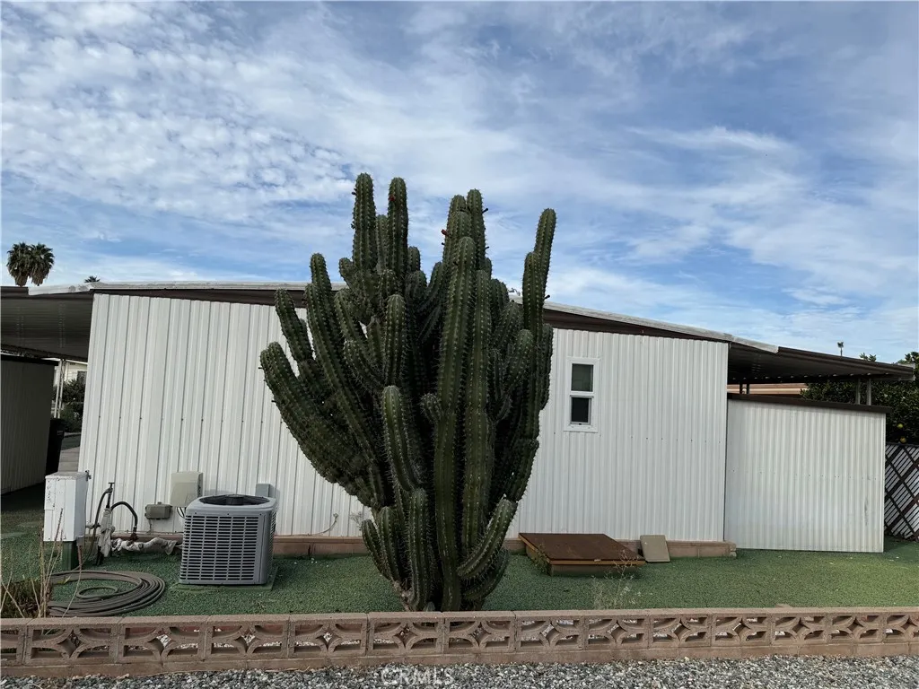 Additional image 73 of 944 S Elk St, Hemet, CA 92543