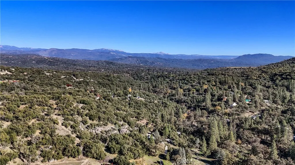 Property image for 40410 Goldside Drive, Oakhurst, CA 93644