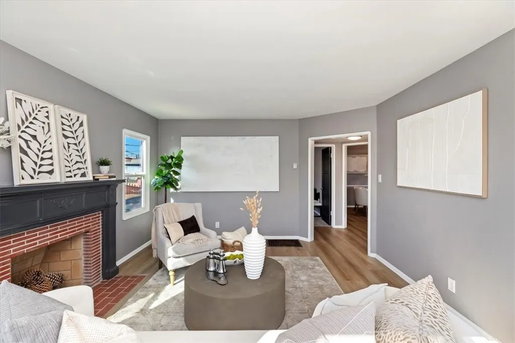 Additional image 56 of 1905 W 115th St, Los Angeles, CA 90047