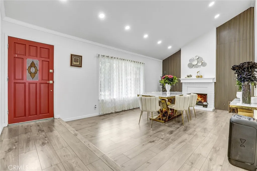 Additional image 27 of 28947 Lotusgarden Dr, Canyon Country, CA 91387