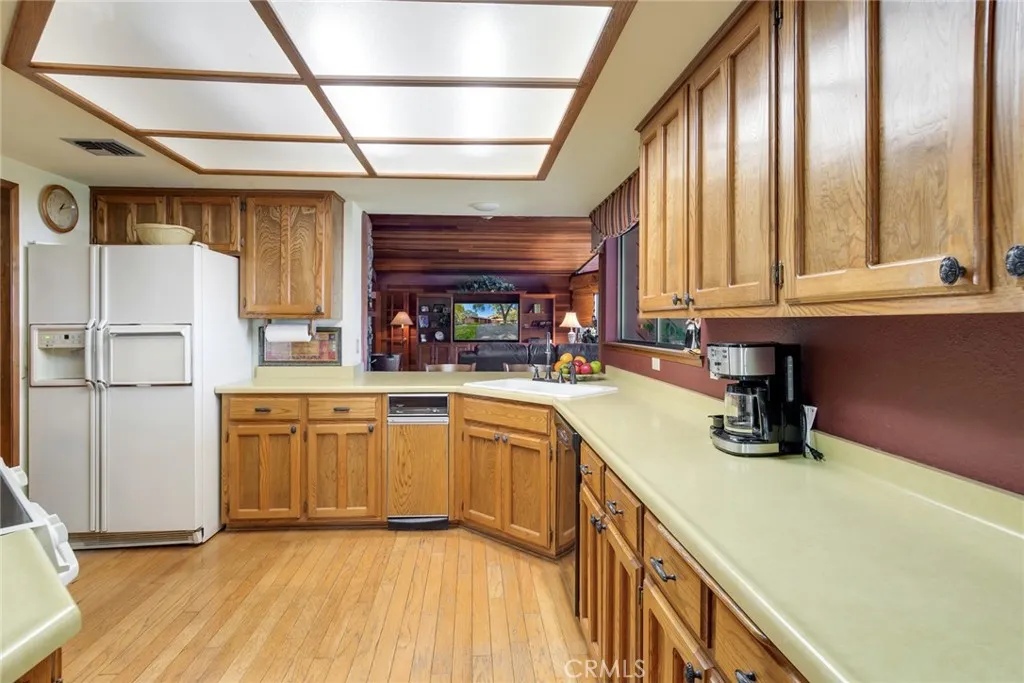 Additional image 90 of 39292 Oak Glen Road, Oak Glen, CA 92399