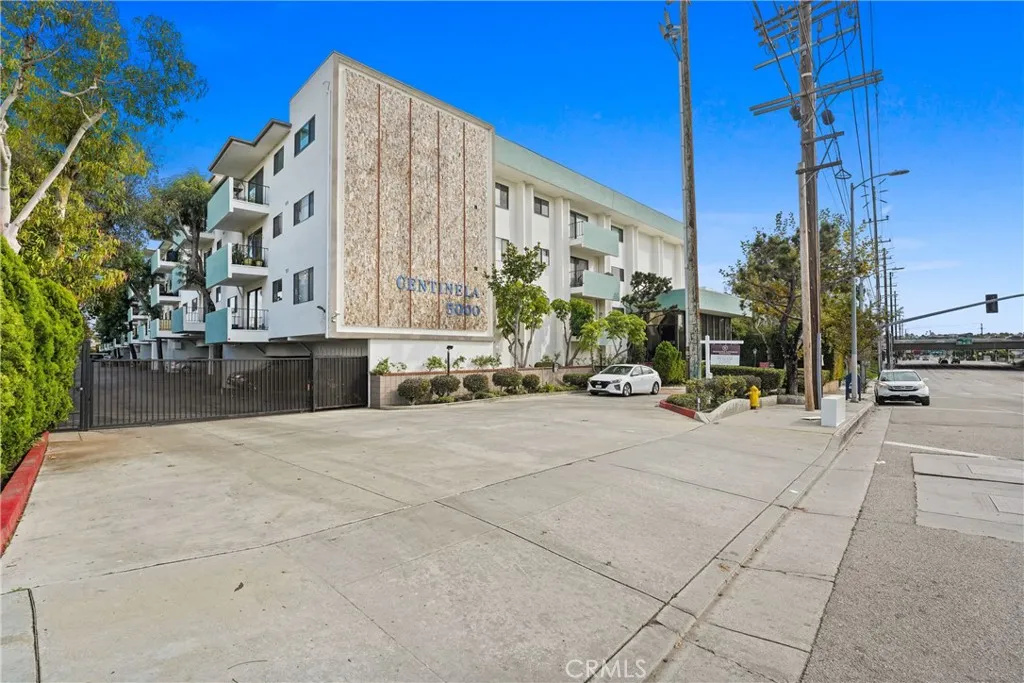 Additional image 16 of 5000 S Centinela Ave Unit 101, Los Angeles, CA 90066