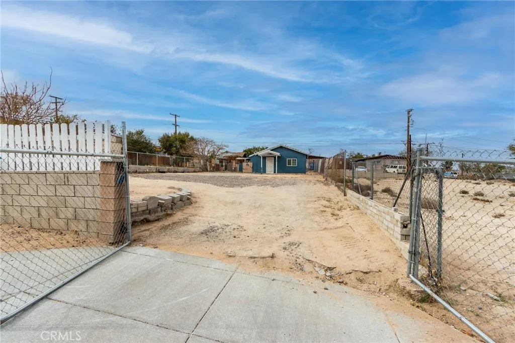 Additional image 25 of 15524 5th, Victorville, CA 92395