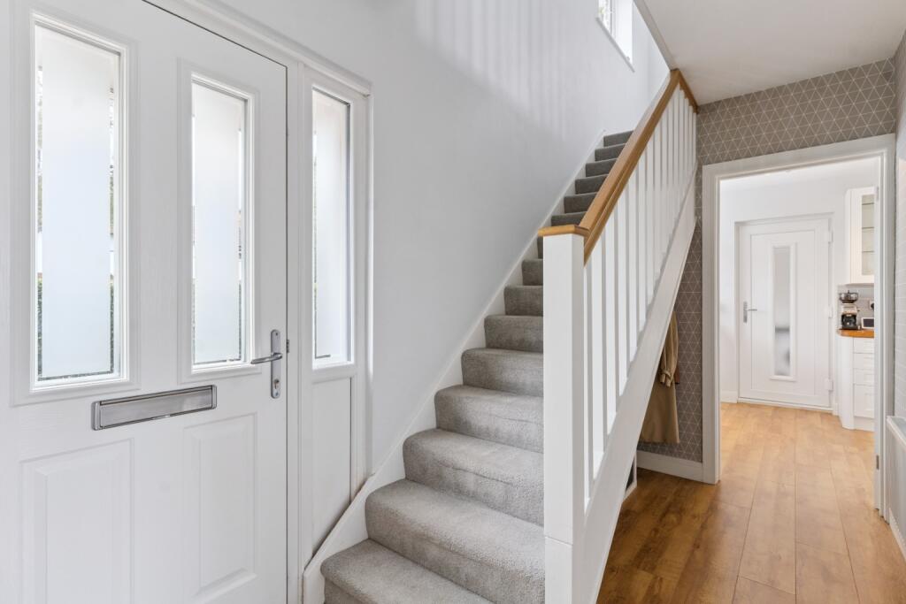 Additional image 18 of Dodwood, Welwyn Garden City, Hertfordshire, AL7 3HE