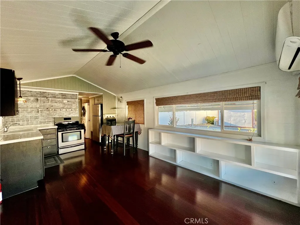 Additional image 61 of 1295 S Cawston Avenue Unit 249, Hemet, CA 92545