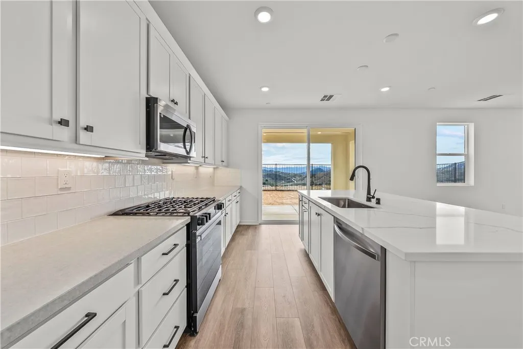 Additional image 79 of 28908 Saddle Circle, Castaic, CA 91384