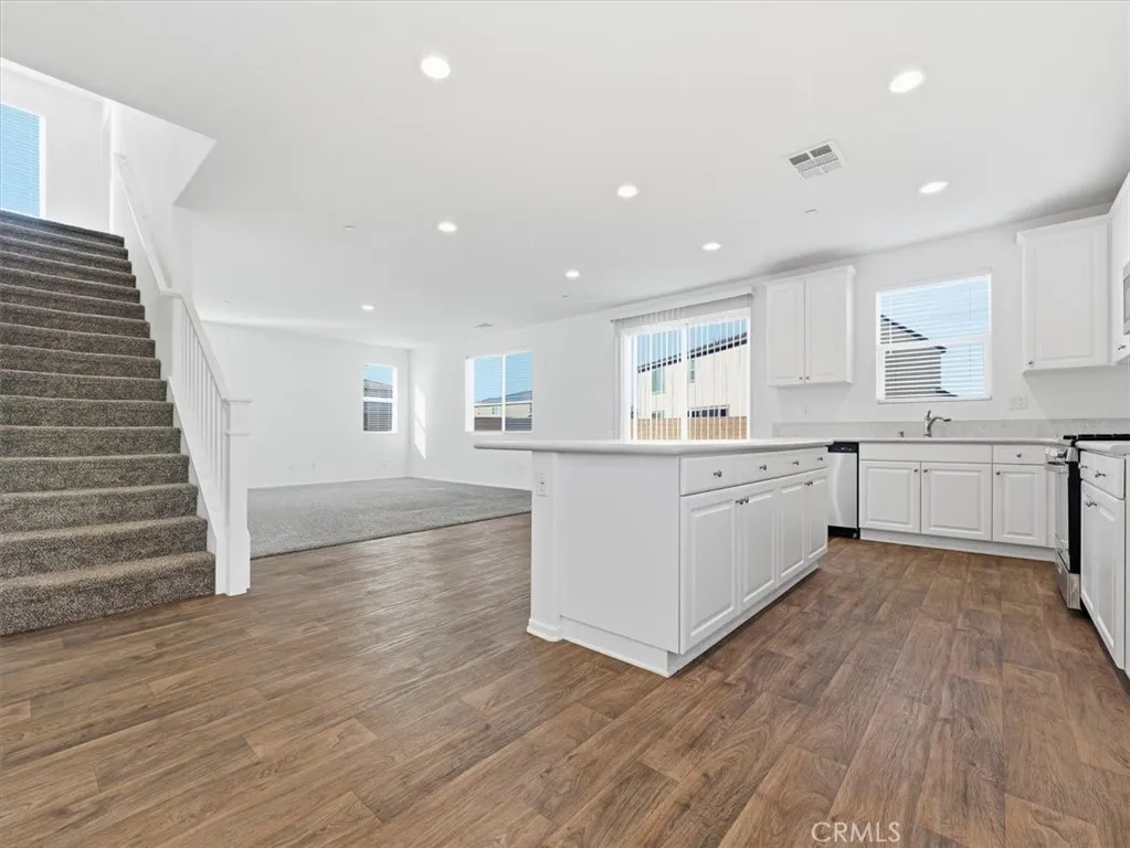 Additional image 80 of 12338 Pinos Verde Ln, Victorville, CA 92392