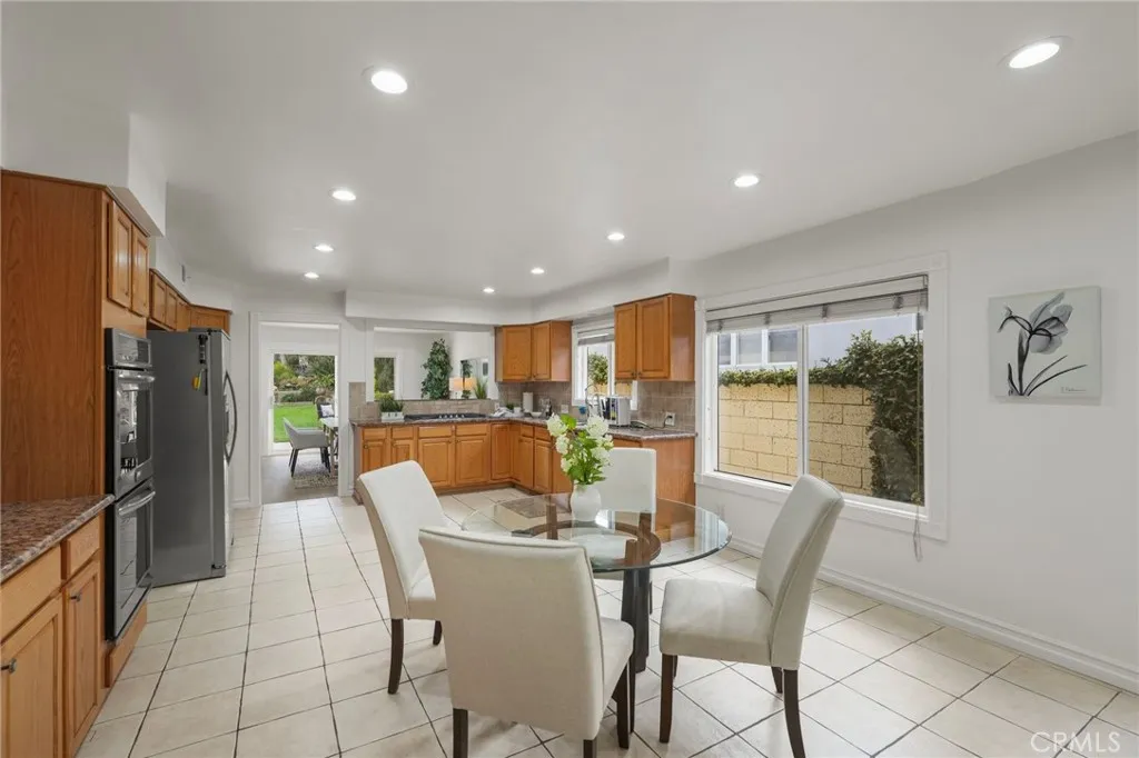 Additional image 94 of 18760 Wells, Tarzana, CA 91356