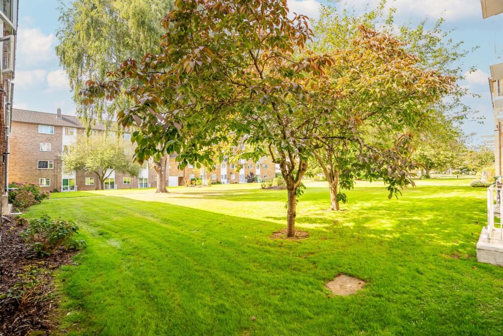 Additional image 13 of The Ridgeway, St. Albans, Hertfordshire, AL4