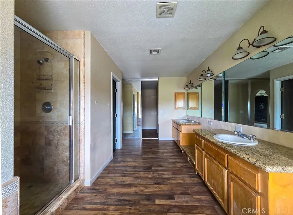 Additional image 32 of 10282 Farmington St, Oak Hills, CA 92344