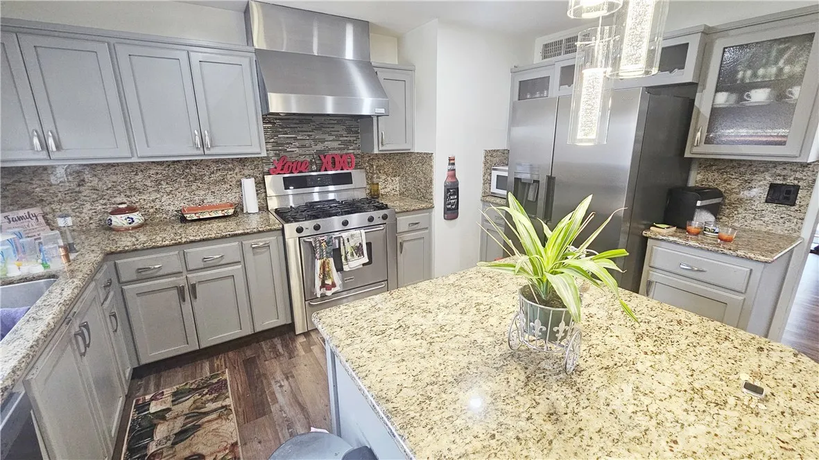 Additional image 47 of 2819 Renegade Ave, Bakersfield, CA 93306