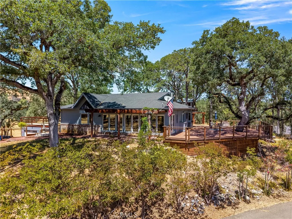 Additional image 3 of 608 Dixon Drive, Lakeport, CA 95453