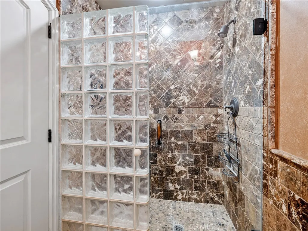 Additional image 32 of 18160 Harbor Drive, Victorville, CA 92395