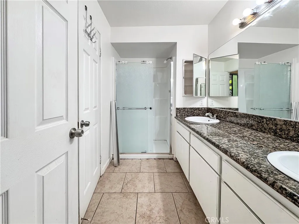 Additional image 15 of 20224 Sherman Way Unit 14, Winnetka, CA 91306