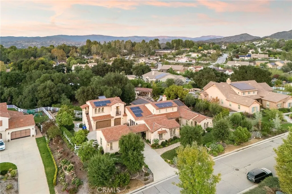 Additional image 4 of 15929 Mandalay Road, Canyon Country, CA 91387