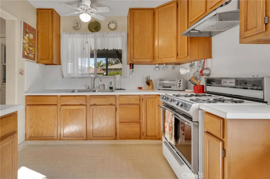 Additional image 45 of 159 E La Verne, Pomona, CA 91767