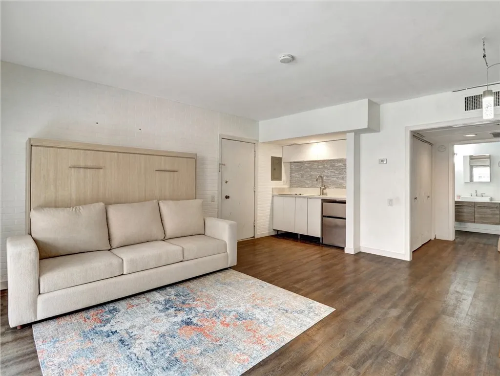 Additional image 7 of 277 E Alejo Road Unit 214, Palm Springs, CA 92262