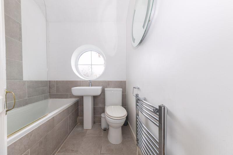 Additional image 16 of Gainswood, Welwyn Garden City