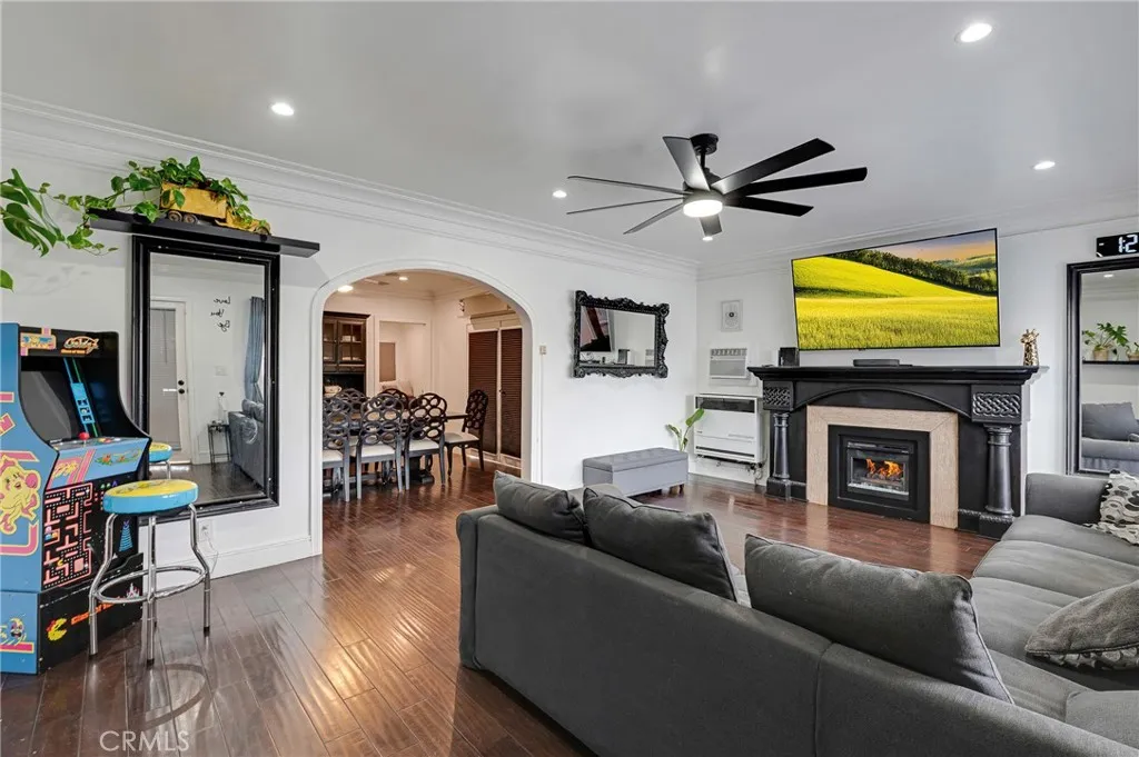 Additional image 6 of 8023 Hooper Ave, Los Angeles, CA 90001