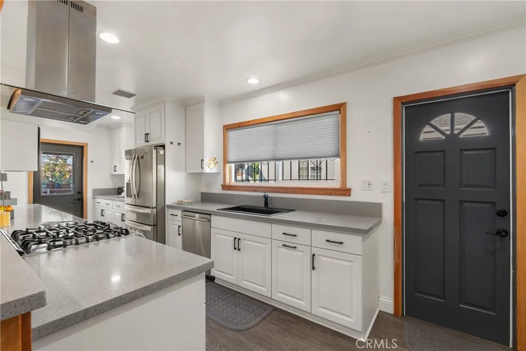 Additional image 9 of 1848 W 78th Pl, Los Angeles, CA 90047