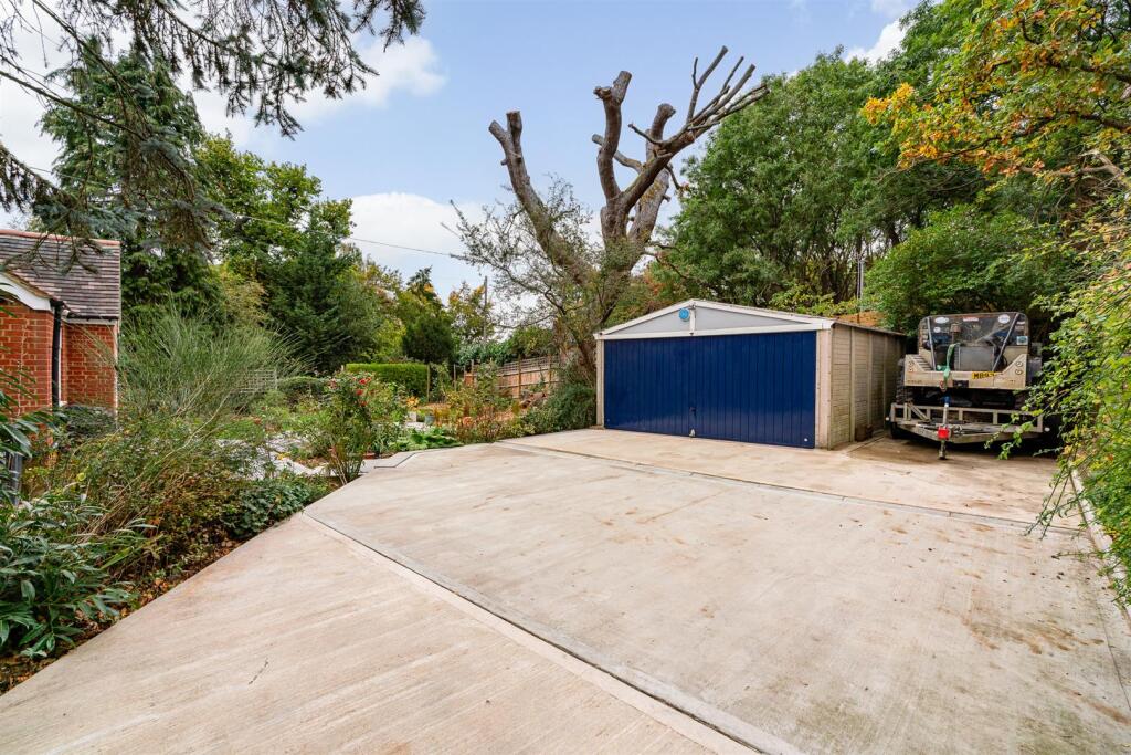 Additional image 21 of Digswell Lane, Welwyn