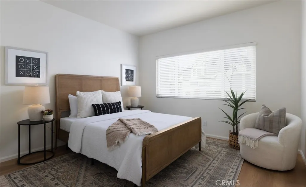 Additional image 44 of 257 Huntington, Irvine, CA 92620