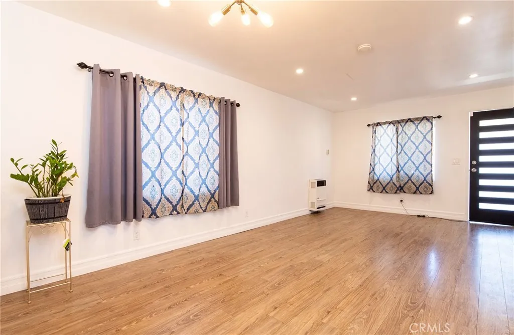 Additional image 32 of 9608 Beach, Los Angeles, CA 90002