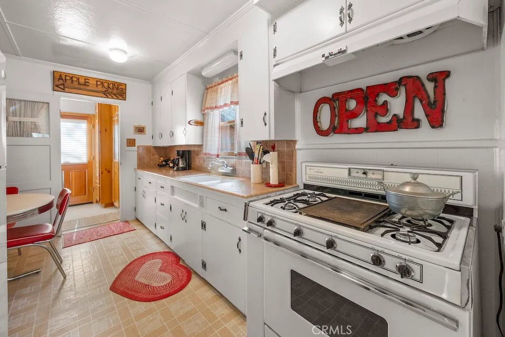 Additional image 36 of 39161 Buckthorn Rd, Big Bear Lake, CA 92315