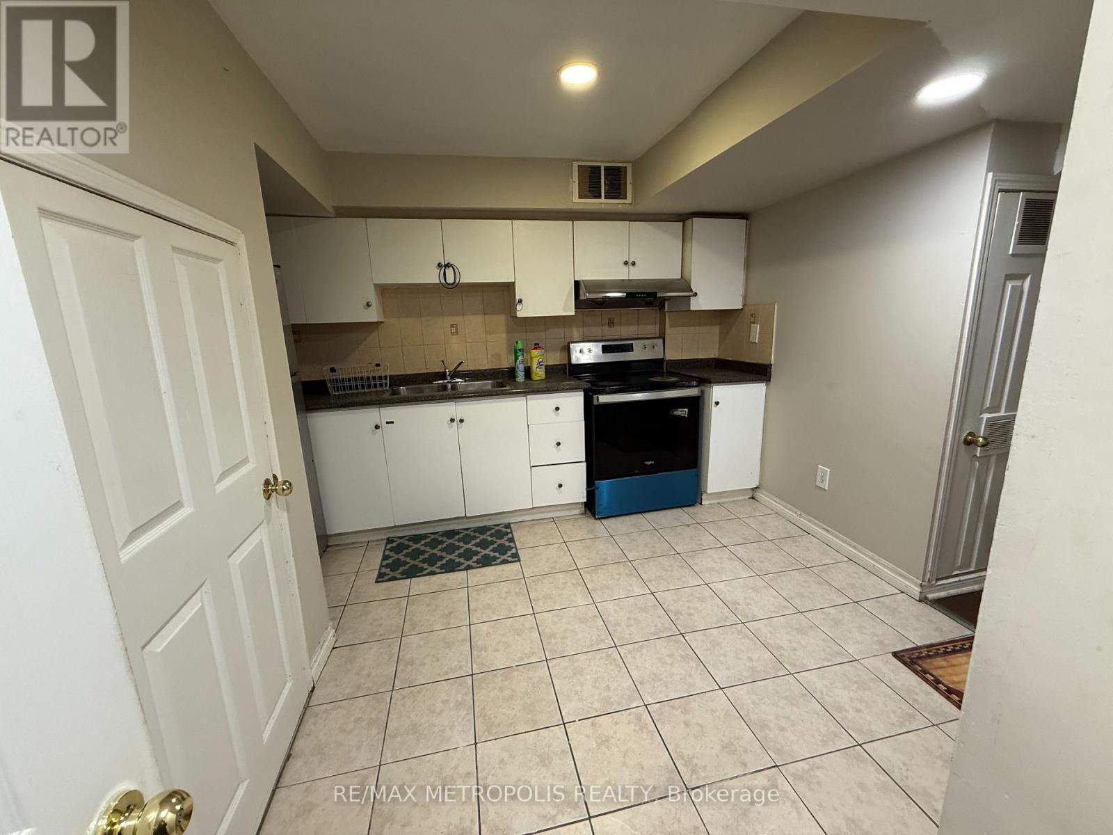 Property image for BSMT - 106 MARYDALE AVENUE|Markham (Middlefield), Ontario L3S3N9