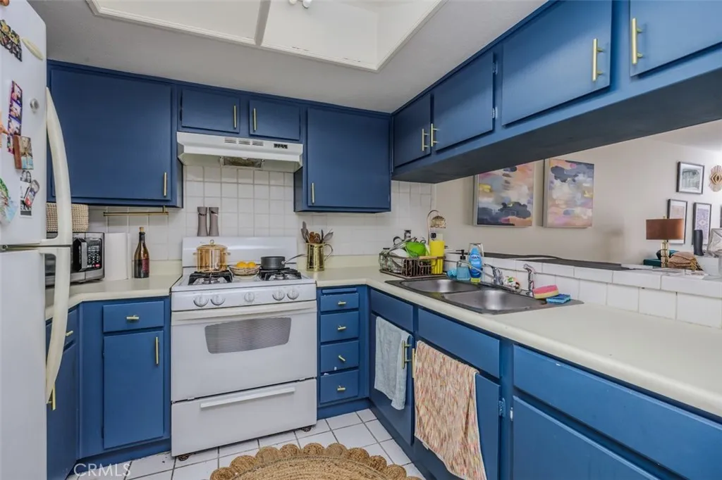 Additional image 29 of 1237 E 6th Street Unit 110, Long Beach, CA 90802