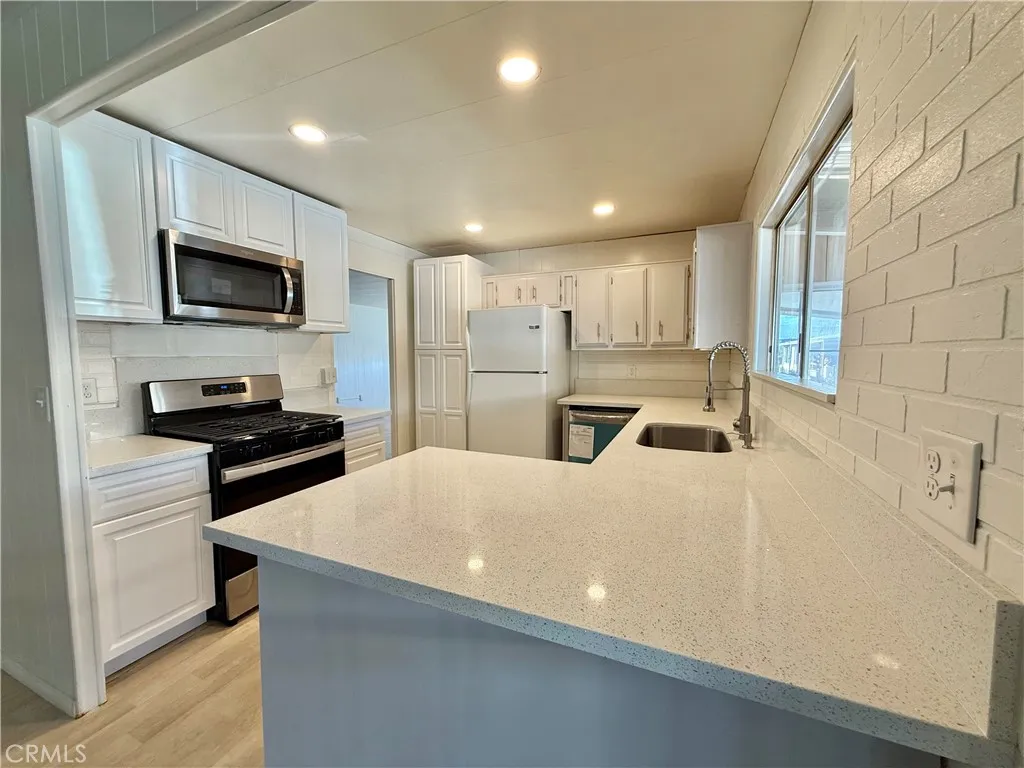 Additional image 31 of 1895 W Devonshire Avenue Unit 76, Hemet, CA 92545