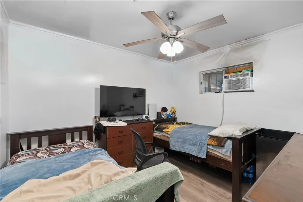 Additional image 10 of 641 W 108th St, Los Angeles, CA 90044