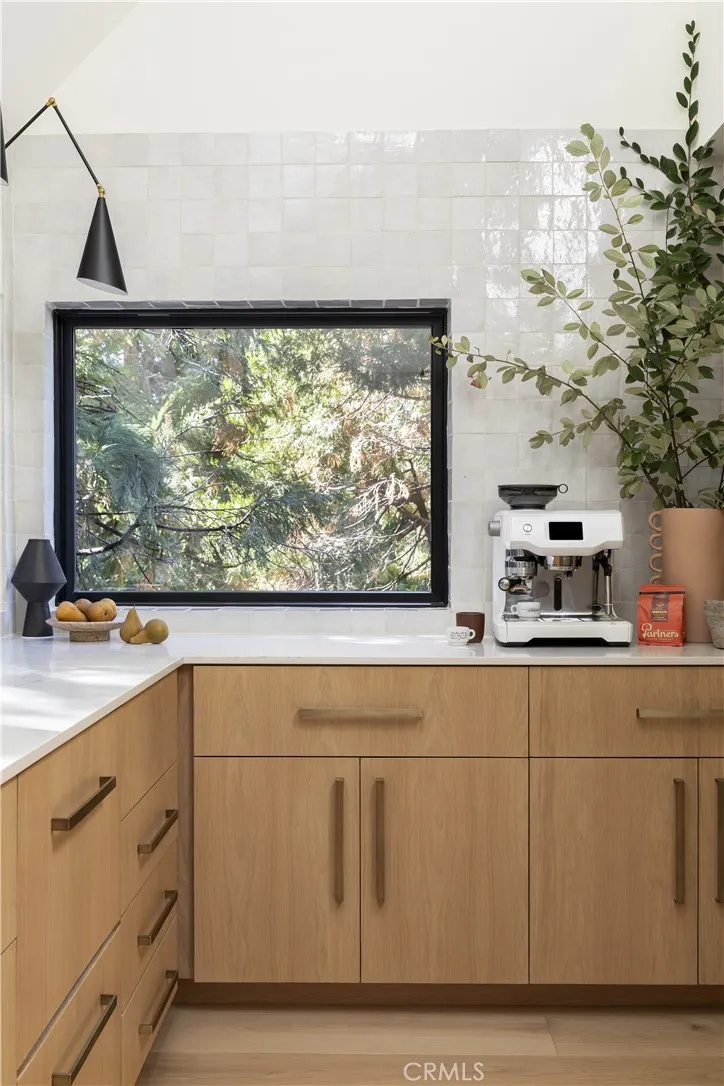 Additional image 57 of 654 S Cumberland Dr, Lake Arrowhead, CA 92352