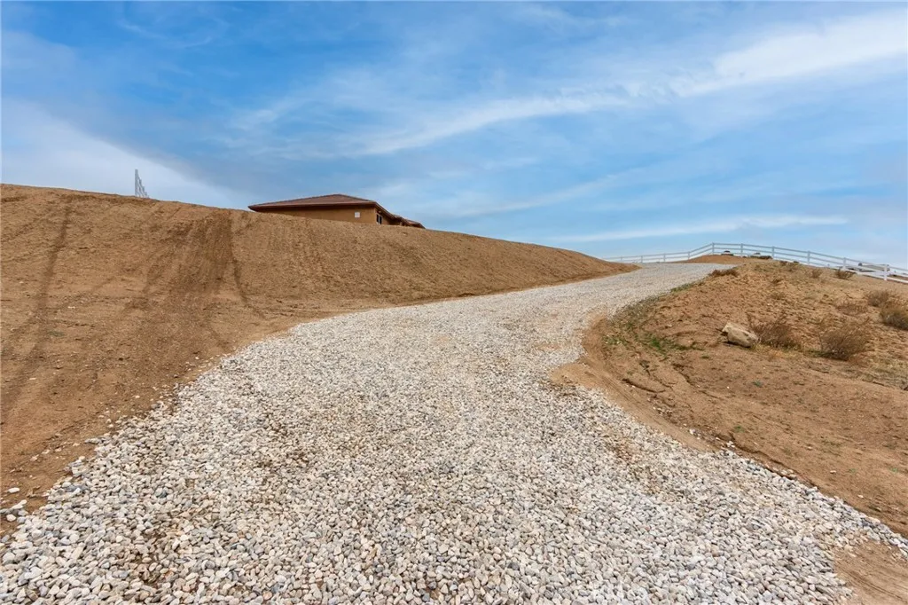 Additional image 54 of 6850 Braceo St, Oak Hills, CA 92344