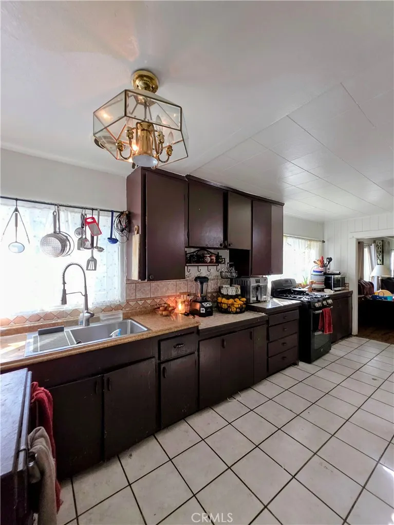 Additional image 53 of 1995 Genevieve St, San Bernardino, CA 92405