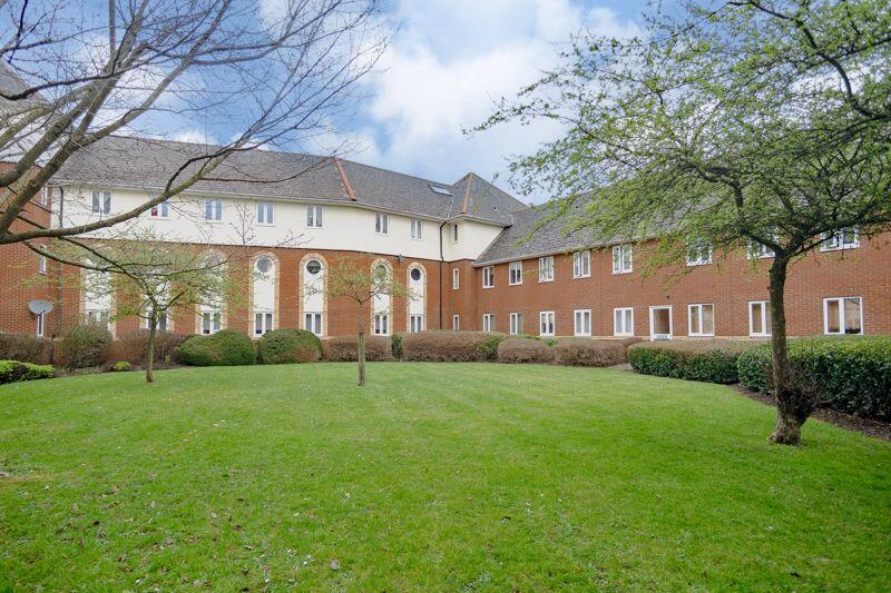 Additional image 10 of Walsingham Close, Hatfield