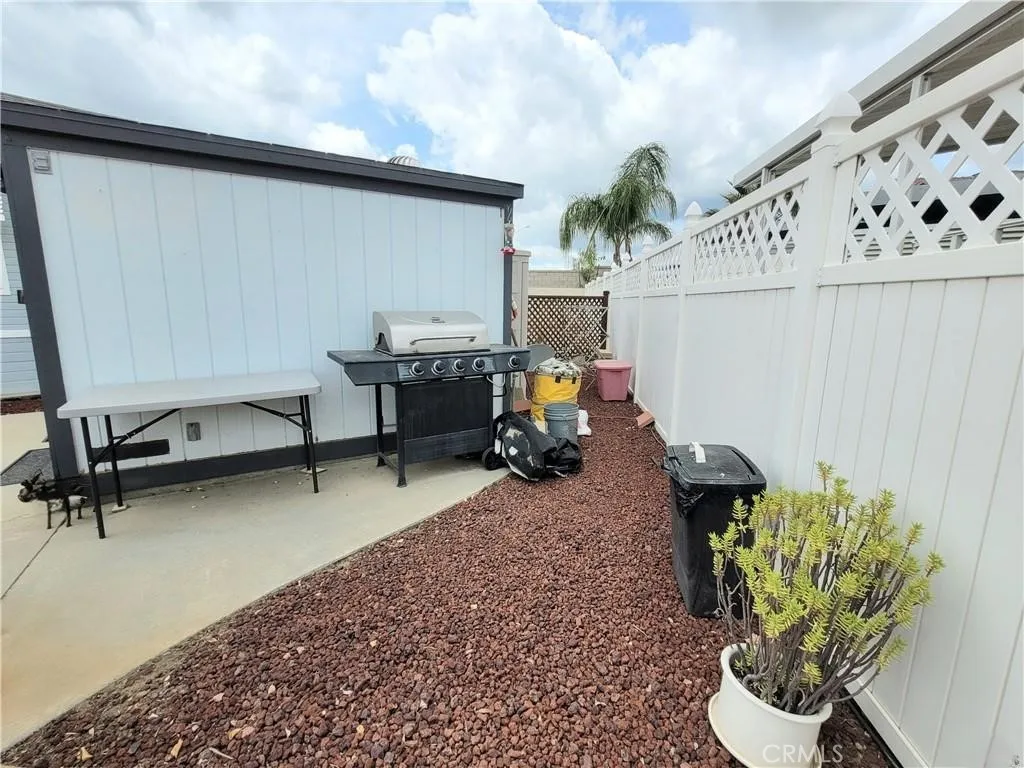 Additional image 18 of 1295 S Cawston Avenue, Hemet, CA 92545