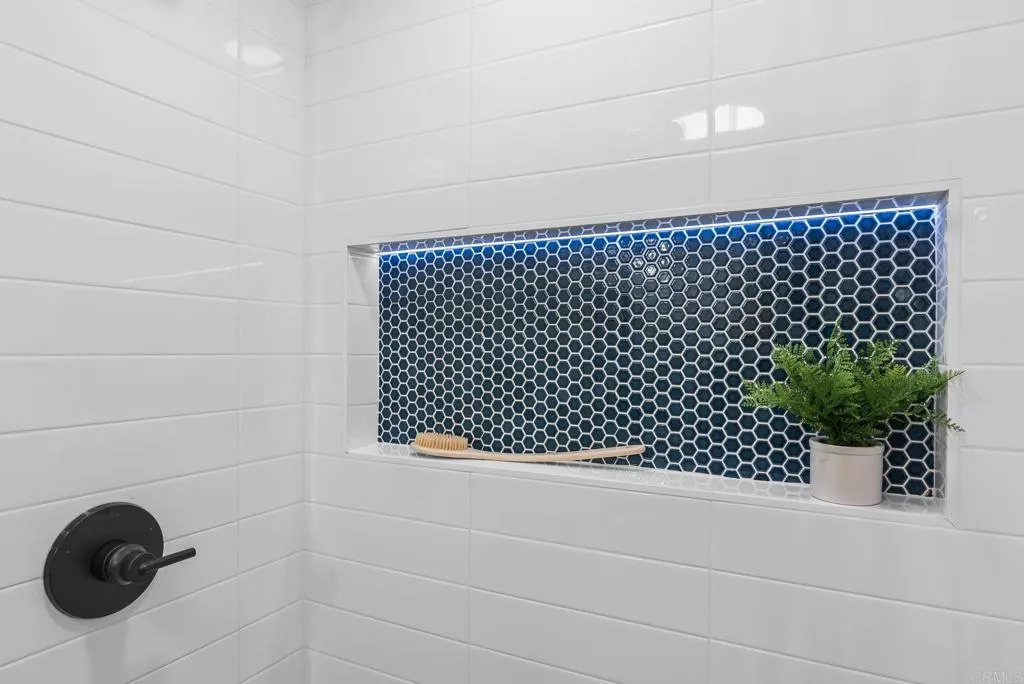 Additional image 70 of 2910 Amulet Street, San Diego, CA 92123