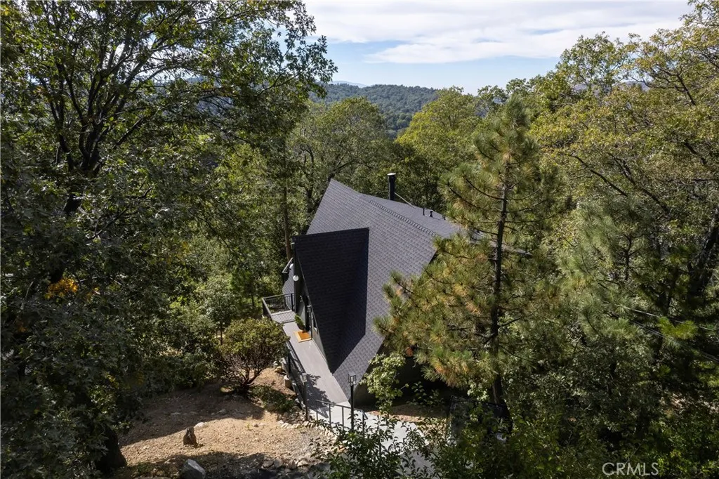 Additional image 58 of 1340 Yosemite Dr, Lake Arrowhead, CA 92352