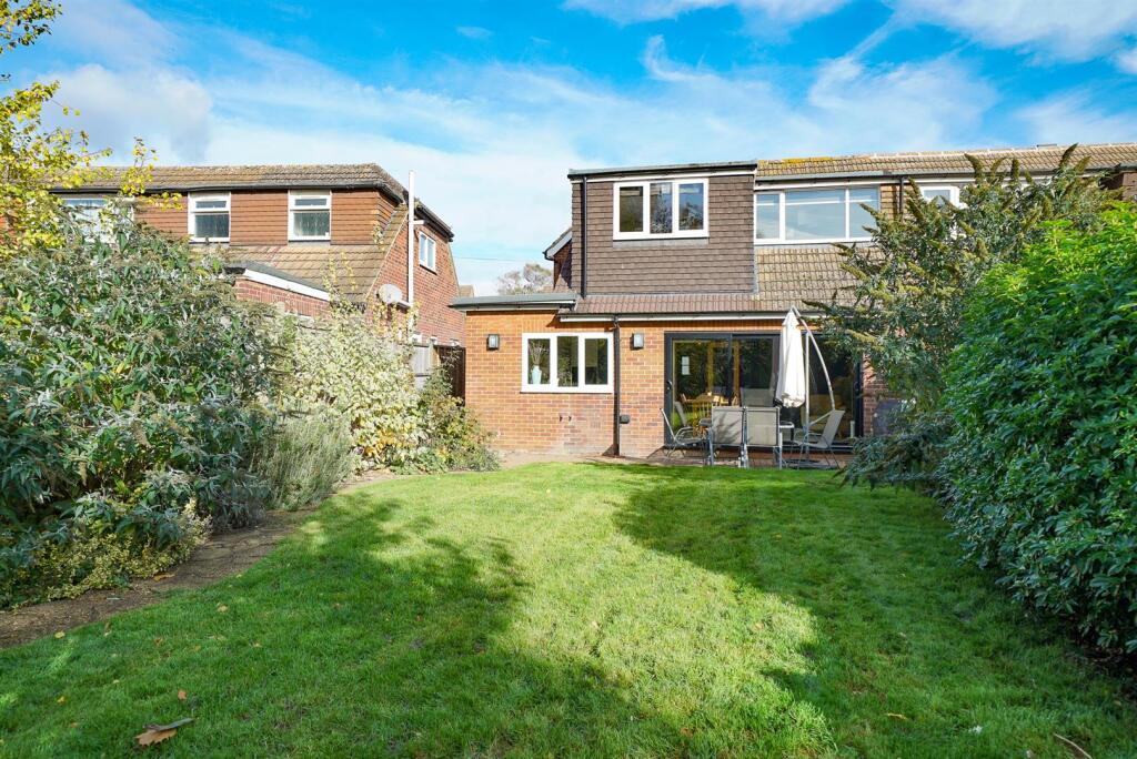 Additional image 24 of Butterfield Road, Wheathampstead