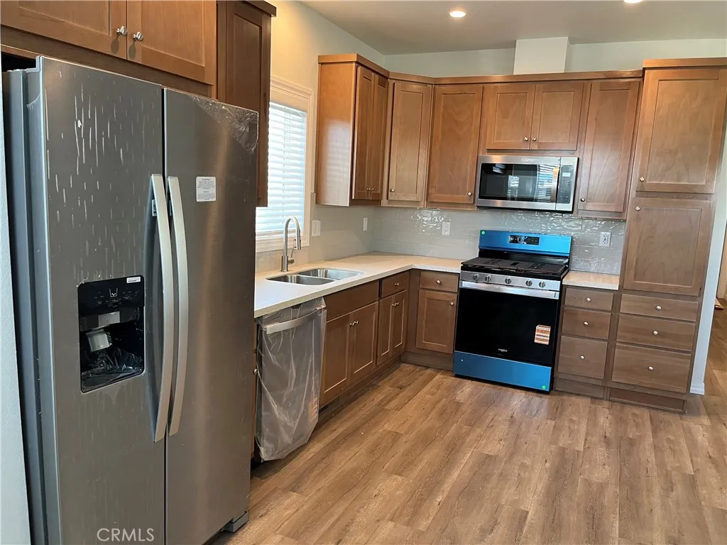 Additional image 15 of 301 E Foothill Boulevard Unit 59, Pomona, CA 91767