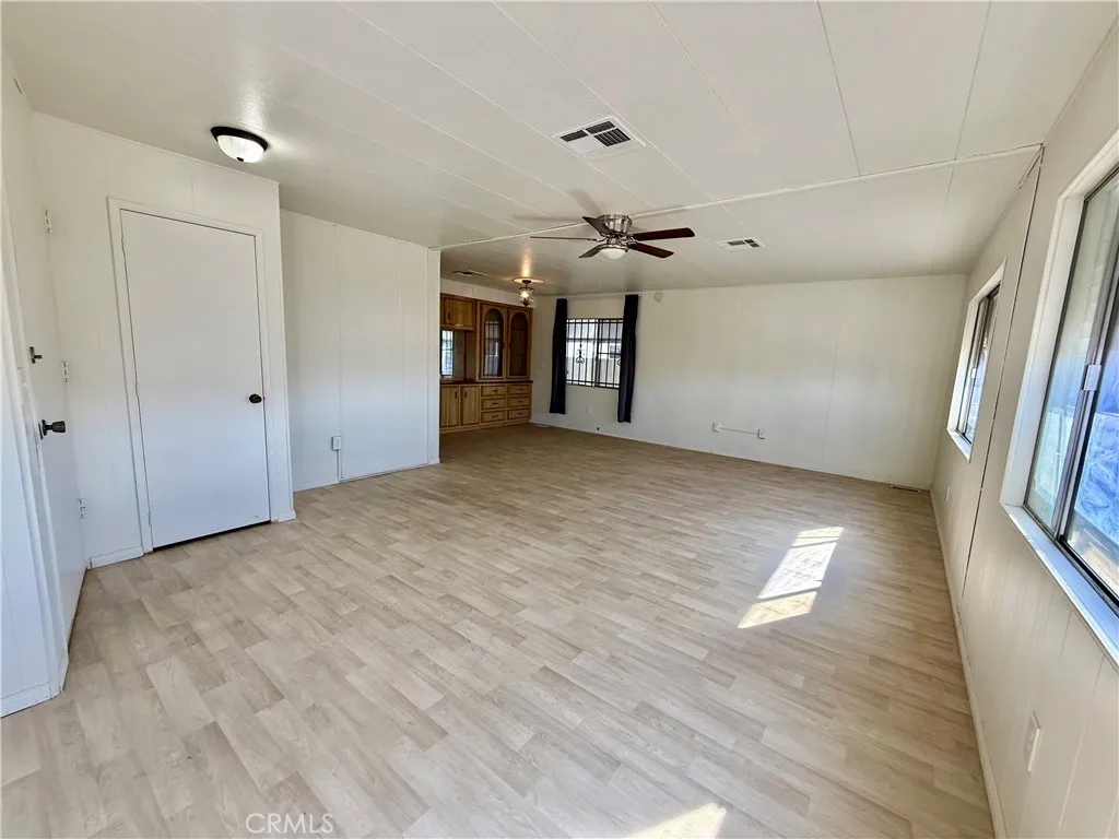 Additional image 3 of 1895 W Devonshire Avenue Unit 76, Hemet, CA 92545