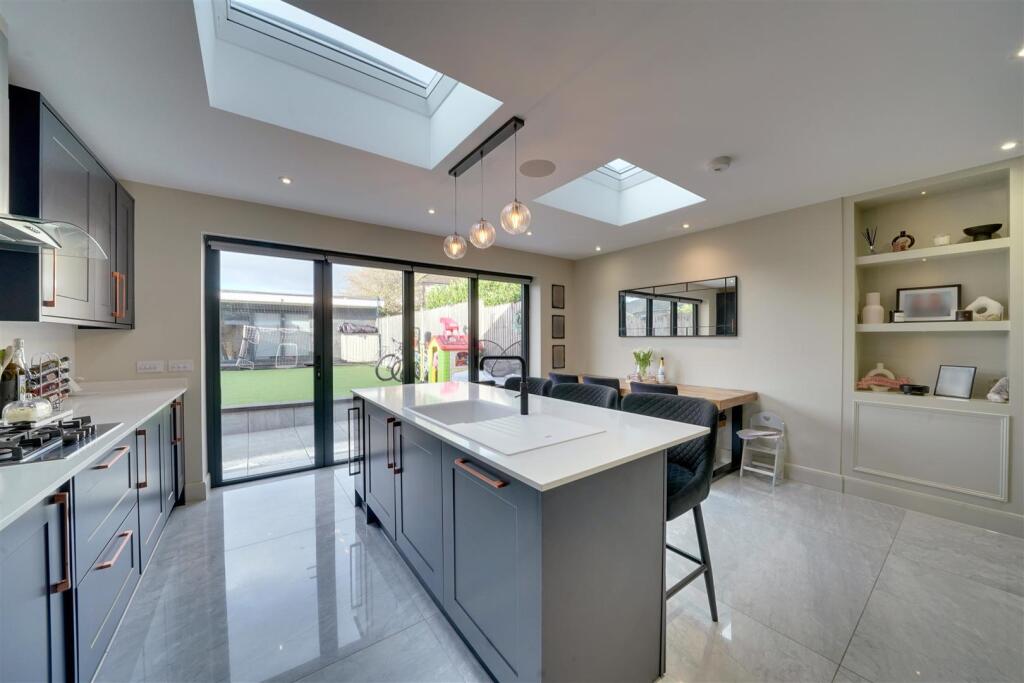 Additional image 7 of Huggins Lane, Welham Green, North Mymms, Hatfield