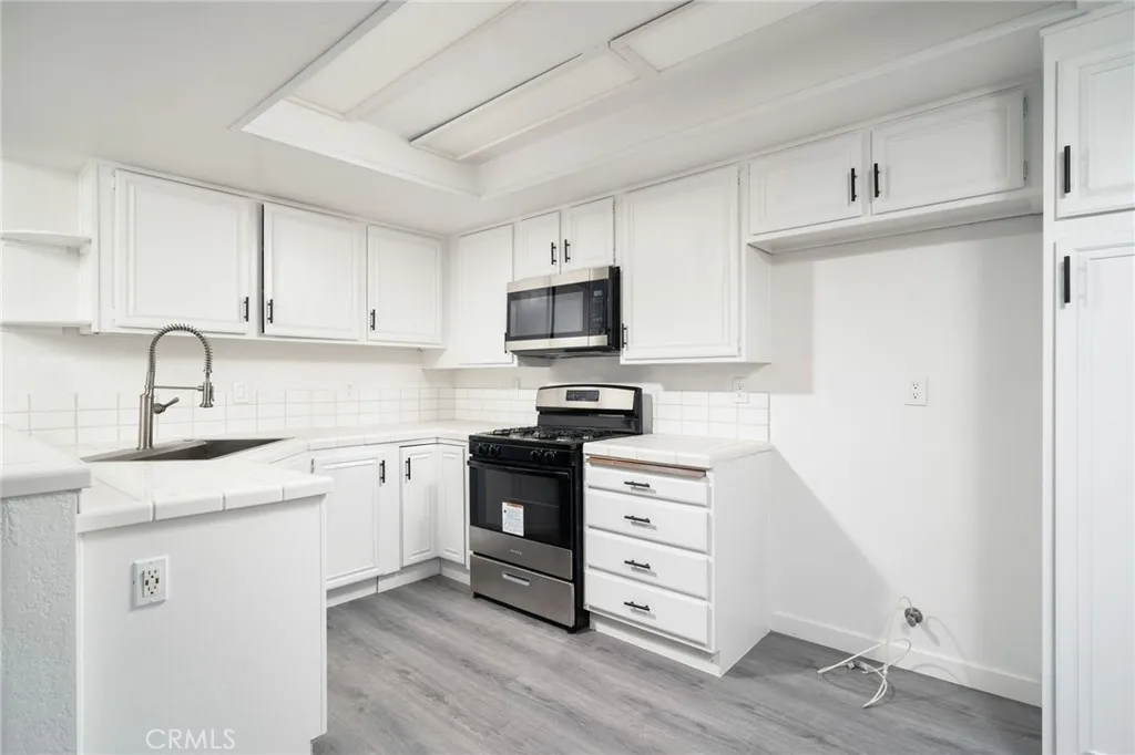 Additional image 39 of 115 E Rosewood Court, Ontario, CA 91764