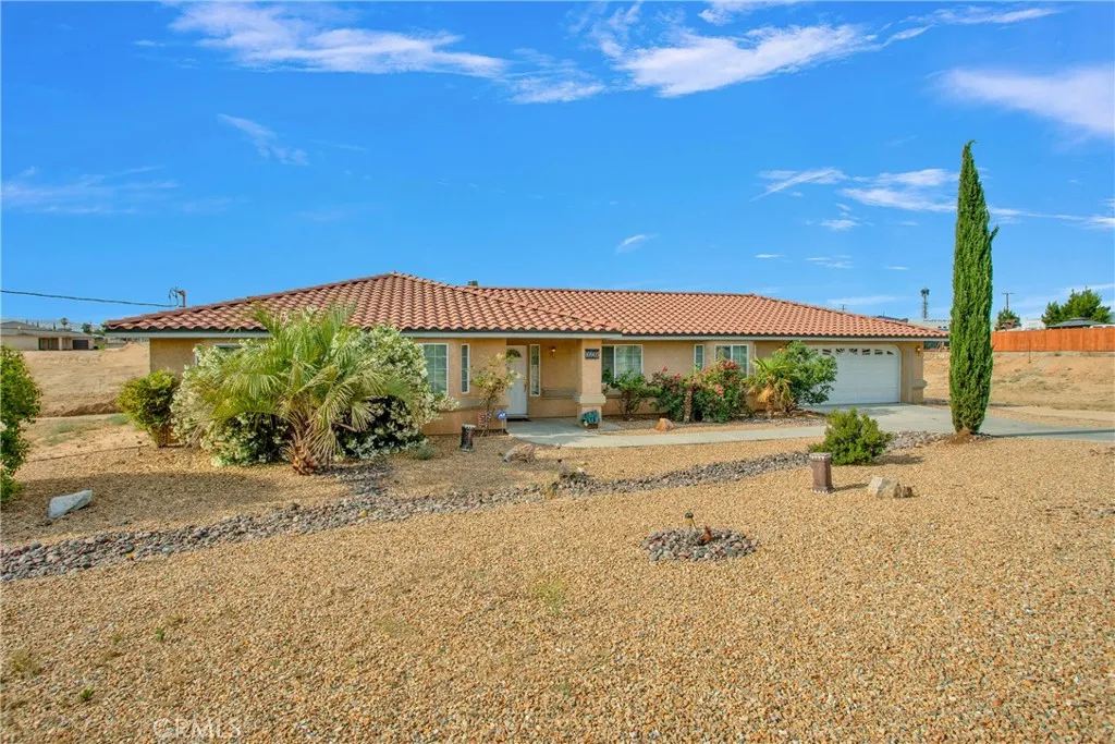 Additional image 3 of 10903 E Avenue, Hesperia, CA 92345